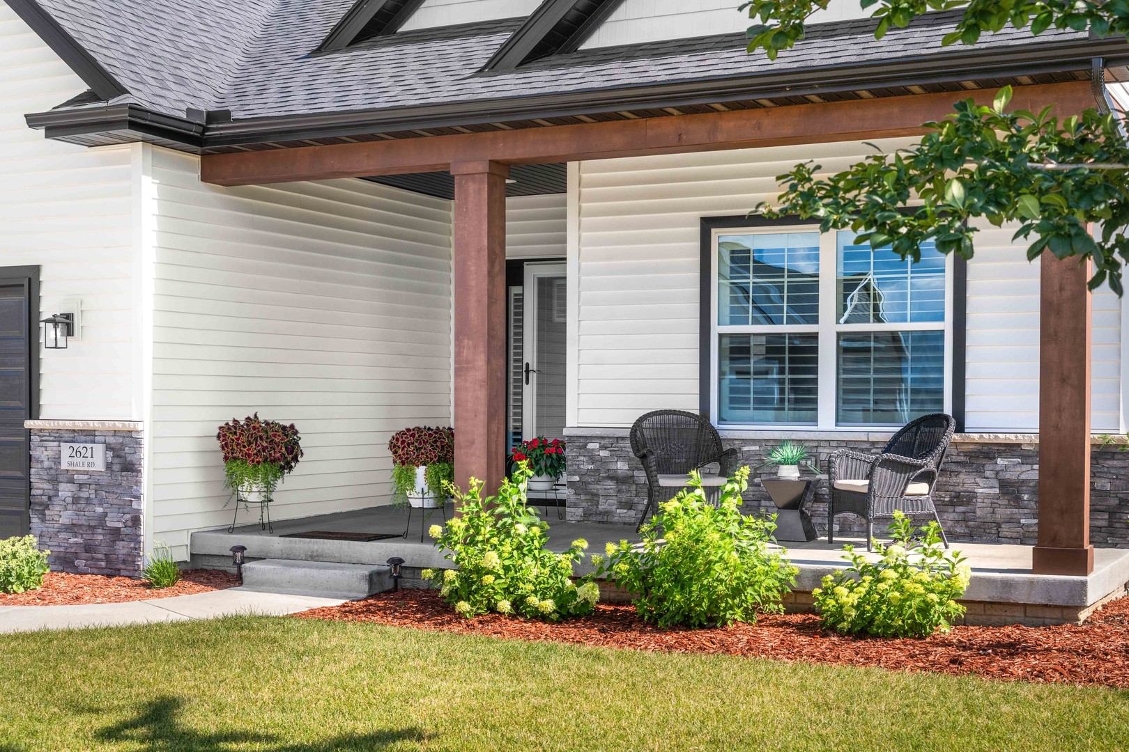 2621 Shale Road Normal, IL 61761 - Photo 8 of 59