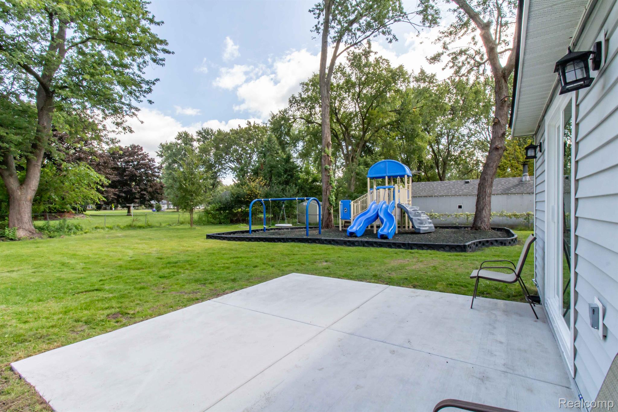 3201 Donley Avenue Rochester, MI 48309 - Photo 31 of 38 Gallery Image 31