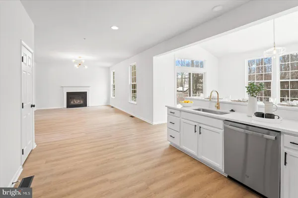 $650,000 | 917 Gladway Road, Middle River, MD 21220