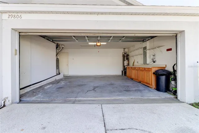 a view of a garage