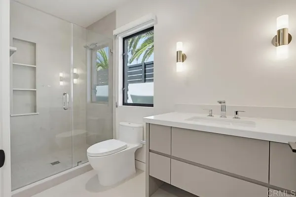 $32,000 | 206-208 4th Street, Encinitas, CA 92024