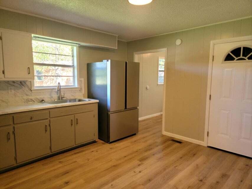 1084 Cemetery Road Spring City, TN 37381 - Photo 9 of 39 9