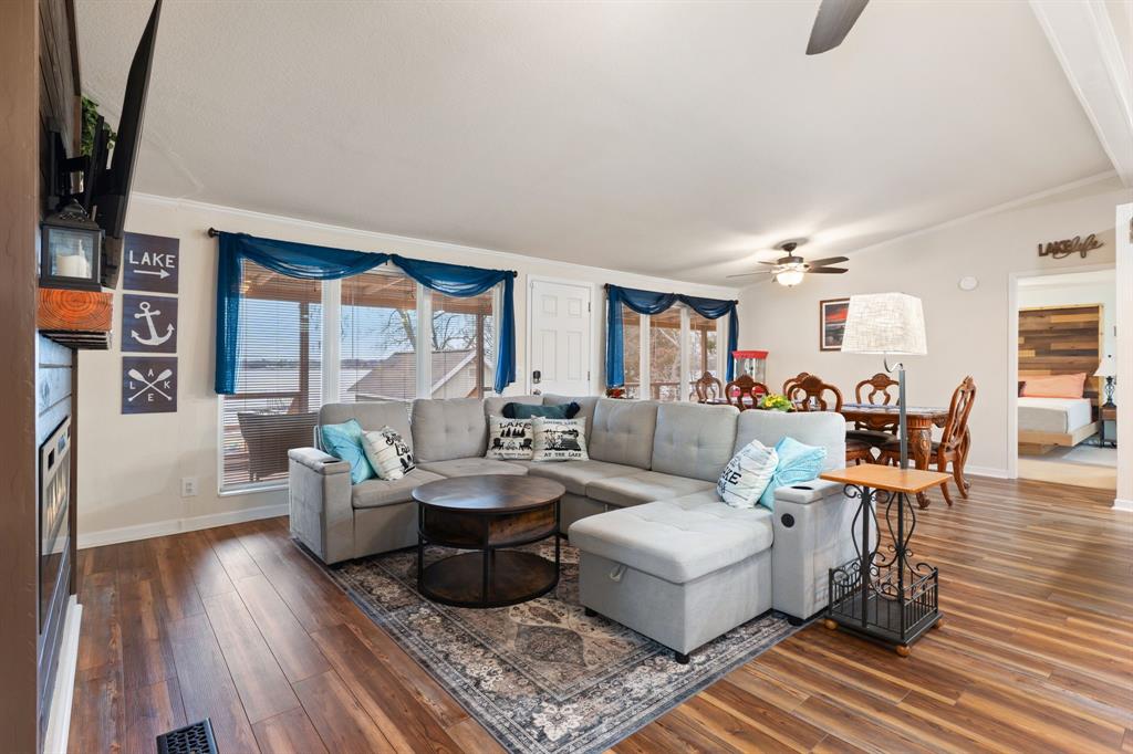 142 Ivy Lane Mabank, TX 75156 - Photo 11 of 31