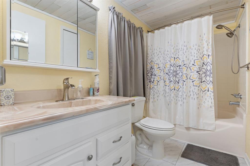 142 Ivy Lane Mabank, TX 75156 - Photo 15 of 31