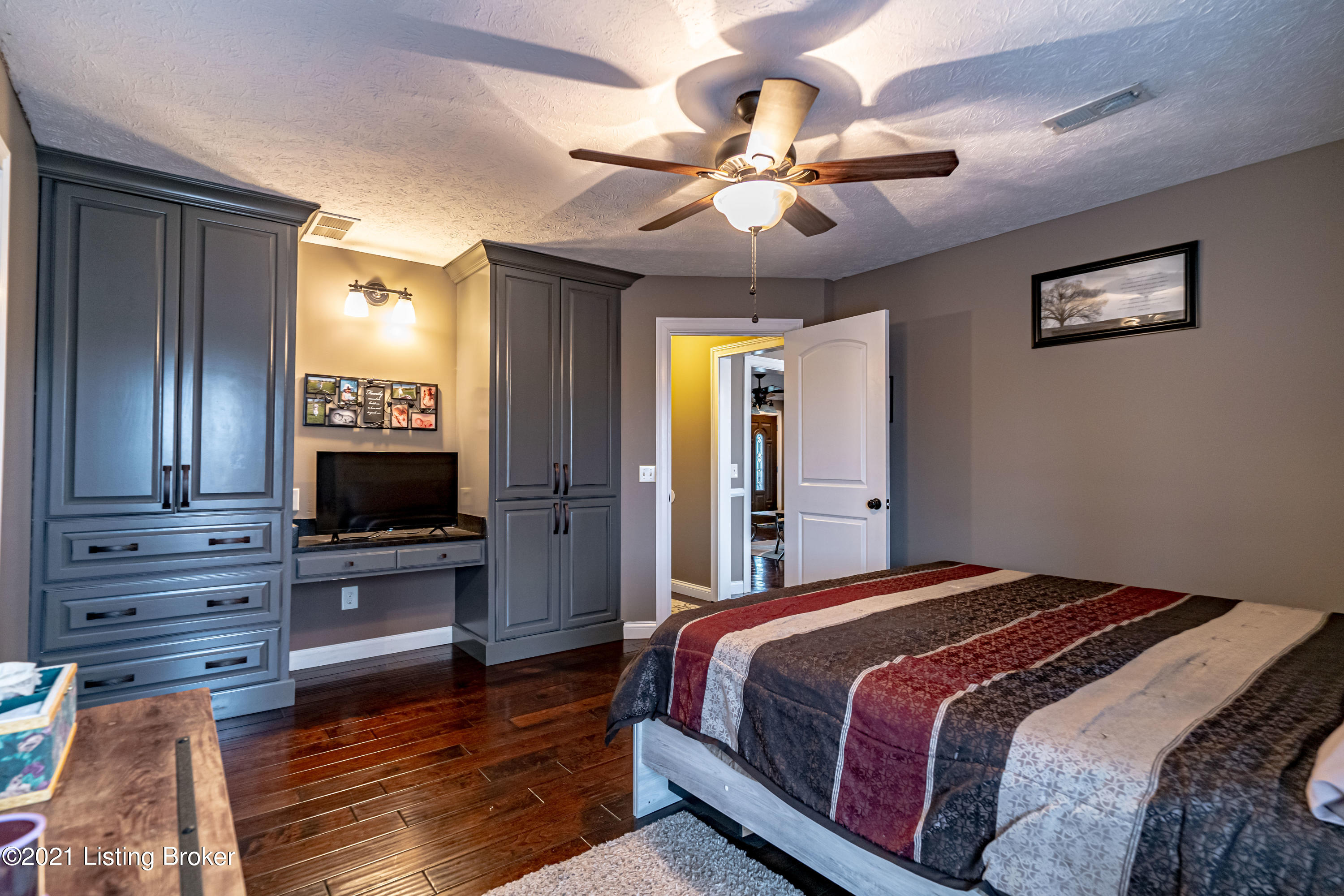 668 Salem Church Road Bee Spring, KY 42207 - Photo 6 of 92 7