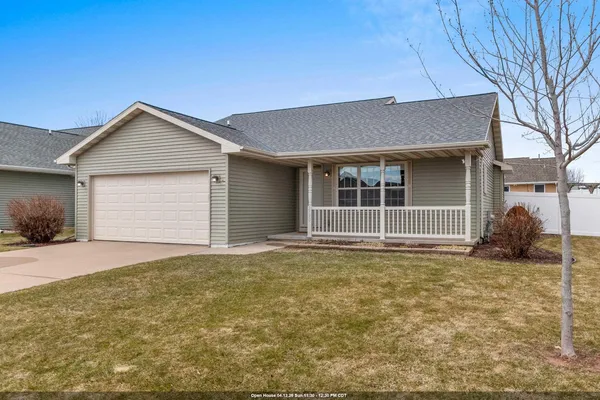 $394,900 | 2190 Ryan Road, De Pere, WI 54115