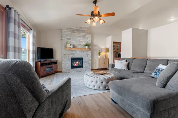 $394,900 | 2190 Ryan Road, De Pere, WI 54115