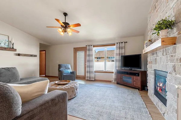 $394,900 | 2190 Ryan Road, De Pere, WI 54115
