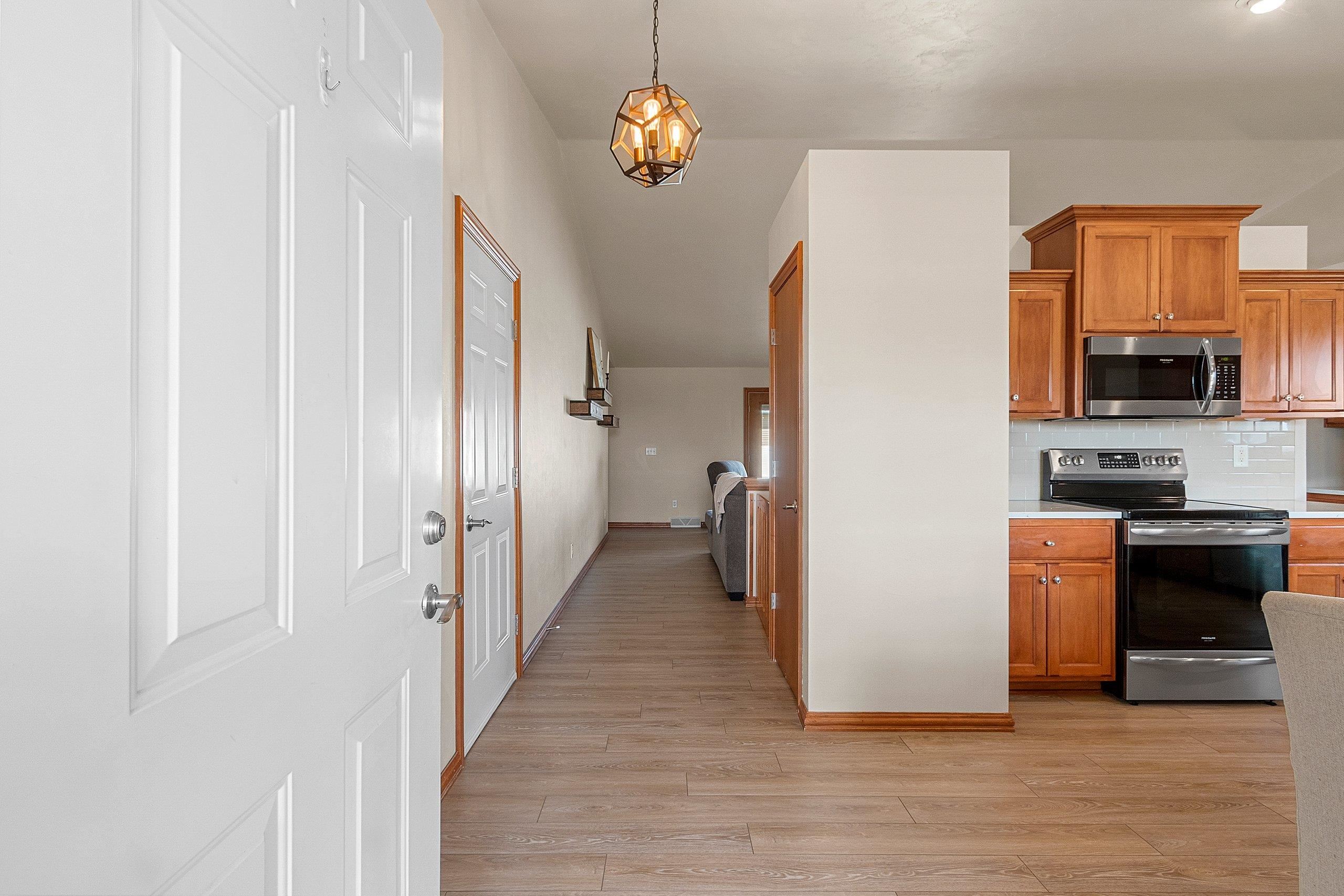 2190 Ryan Road De Pere, WI 54115 - Photo 2 of 44