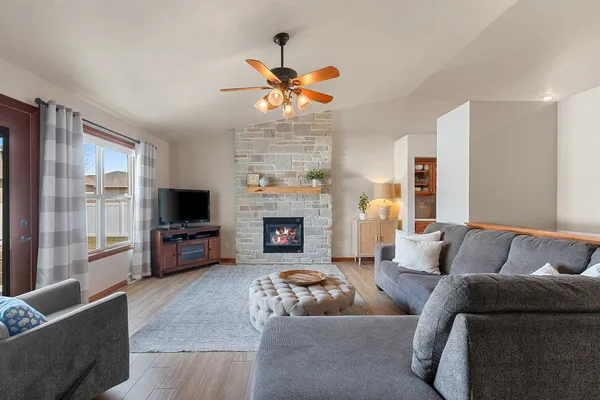 $394,900 | 2190 Ryan Road, De Pere, WI 54115