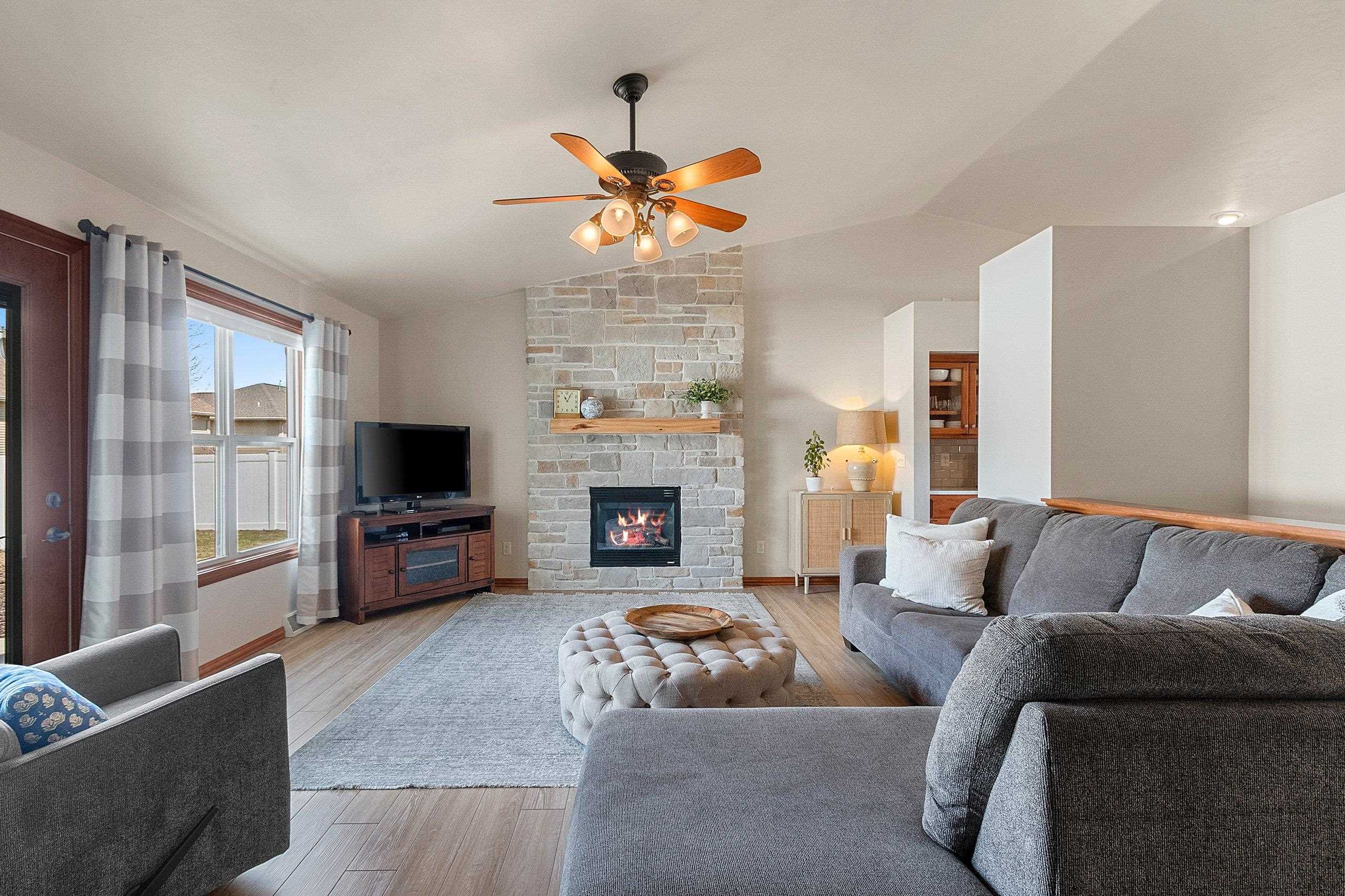 2190 Ryan Road De Pere, WI 54115 - Photo 10 of 44