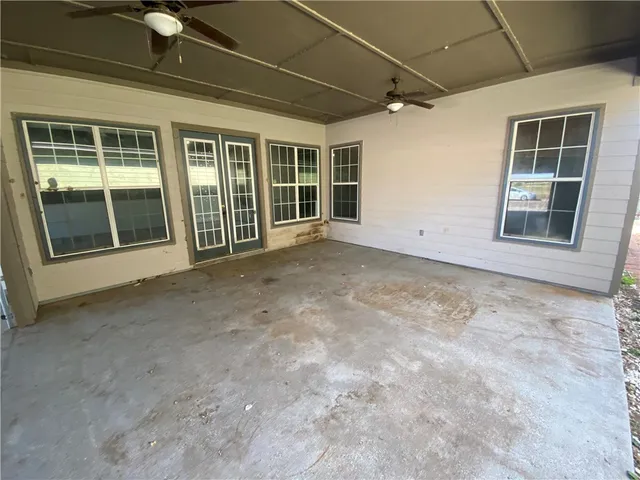 $204,500 | 2079 Isabella Drive, Kingsville, TX 78363