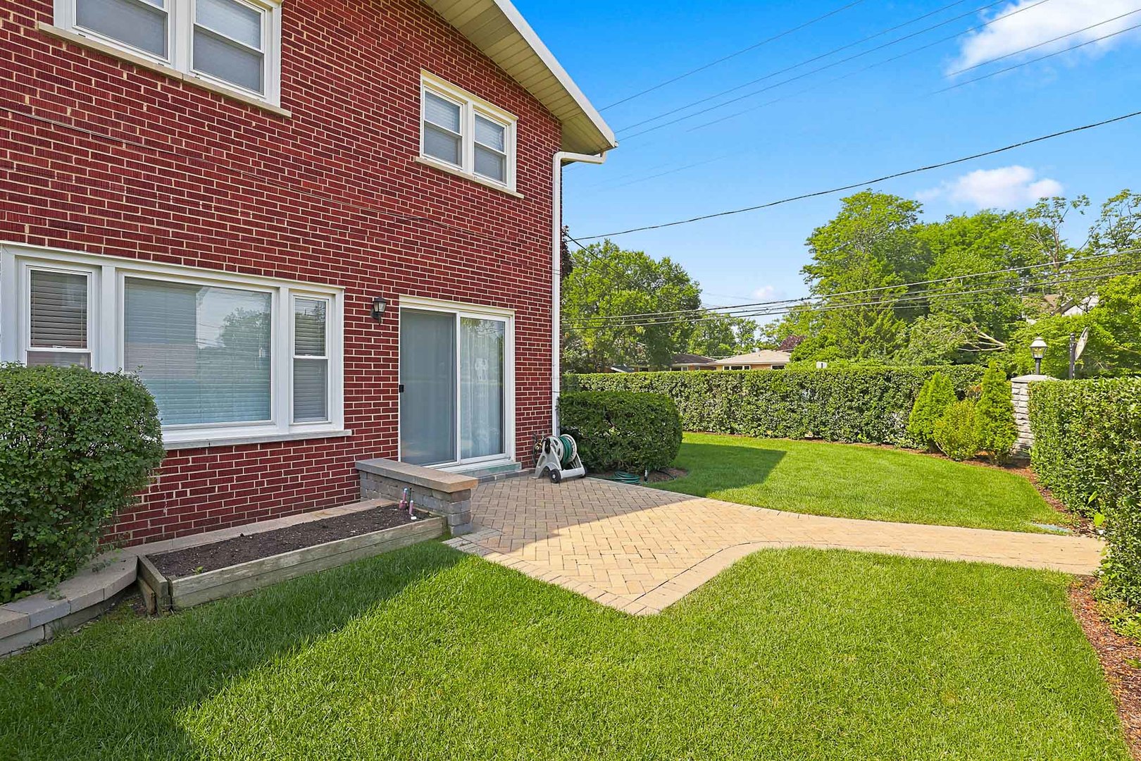 630 Hibbard Road Wilmette, IL 60091 - Photo 24 of 27