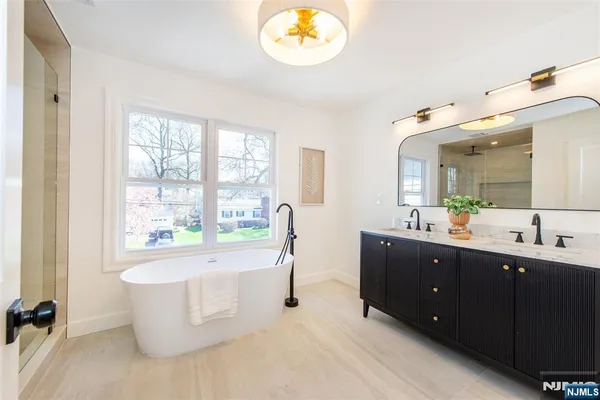 $1,550,000 | 196 Vinton Circle, Fanwood, NJ 07023