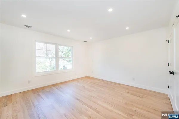 $1,550,000 | 196 Vinton Circle, Fanwood, NJ 07023