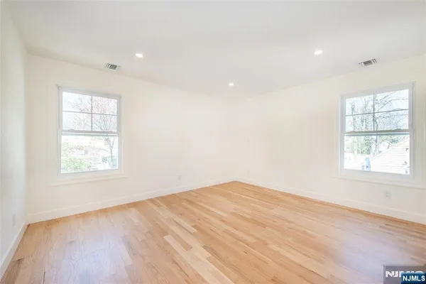 $1,550,000 | 196 Vinton Circle, Fanwood, NJ 07023