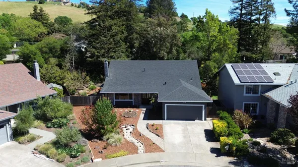 $1,150,000 | 344 Westridge Place, Petaluma, CA 94952