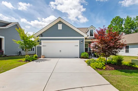 $459,900 | 8213 White Star Drive, Fuquay-Varina, NC 27526