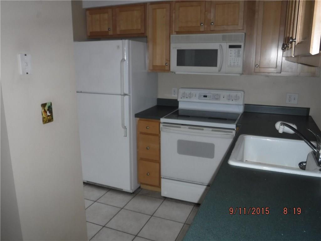 10 Elizabeth Road, Unit 10 South Berwick, ME 03908 - Photo 5 of 14 Photo