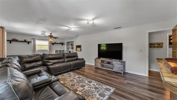 $775,000 | 153 Lake Otis Road, Winter Haven, FL 33884