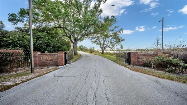 $775,000 | 153 Lake Otis Road, Winter Haven, FL 33884