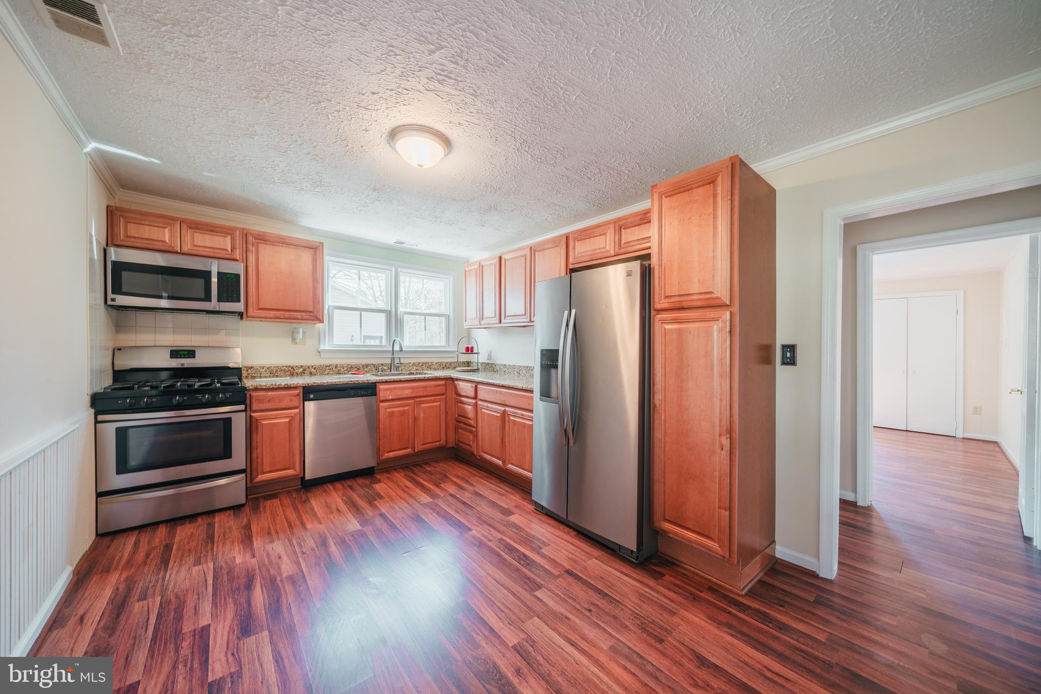 12045 North Duey Road Remington, VA 22734 - Photo 14 of 32 Kitchen