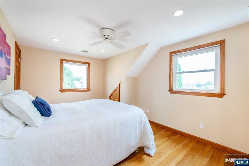9 Clairmont Road Clifton, NJ 07012 - Photo 9 of 20 Gallery Image 9