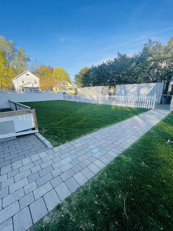 15 Bates Road Framingham, MA 01702 - Photo 4 of 30