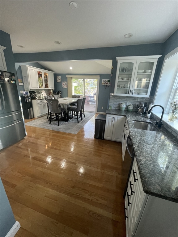 15 Bates Road Framingham, MA 01702 - Photo 10 of 30