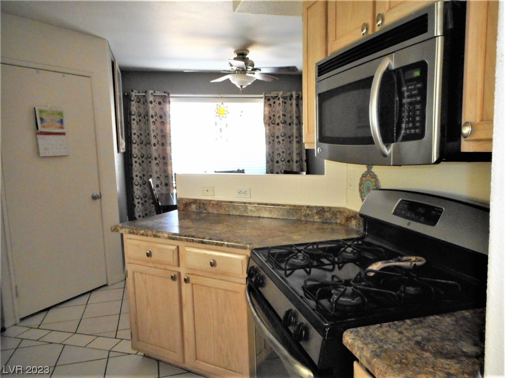 698 South Racetrack Road, Unit 614 Henderson, NV 89015 - Photo 10 of 32