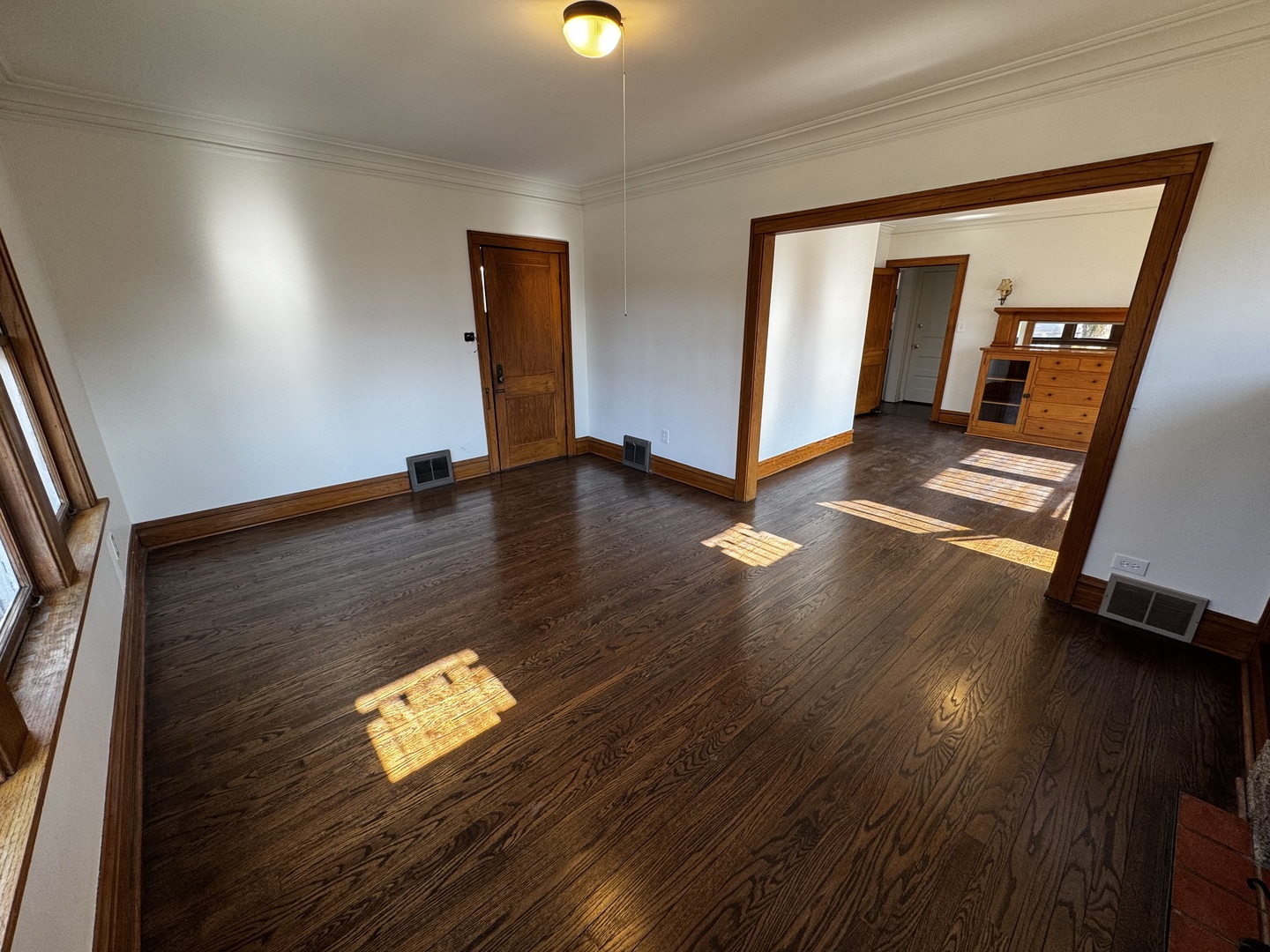 115 North Myrtle Avenue, Unit 2F Elmhurst, IL 60126 - Photo 7 of 14 a view of empty room with wooden floor