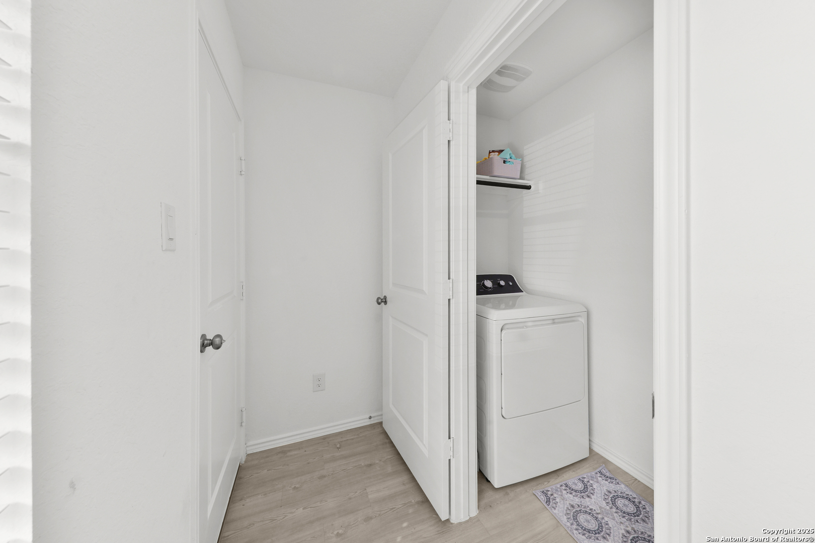 871 Landon Ridge San Antonio, TX 78253 - Photo 21 of 23 a bathroom with a sink