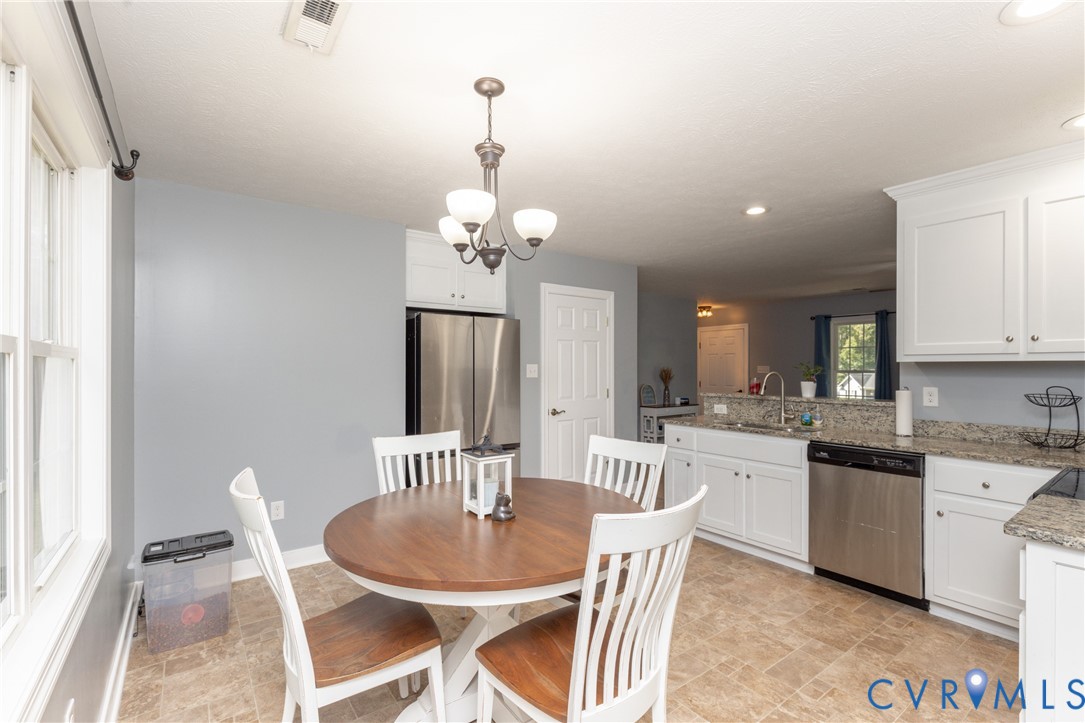 219 Pine Ridge Road Aylett, VA 23009 - Photo 17 of 38 Gallery Image 17