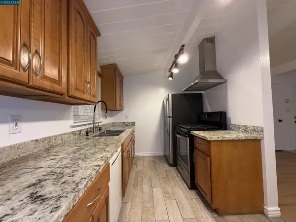 $2,500 | 2875 Euclid Avenue, Concord, CA 94519