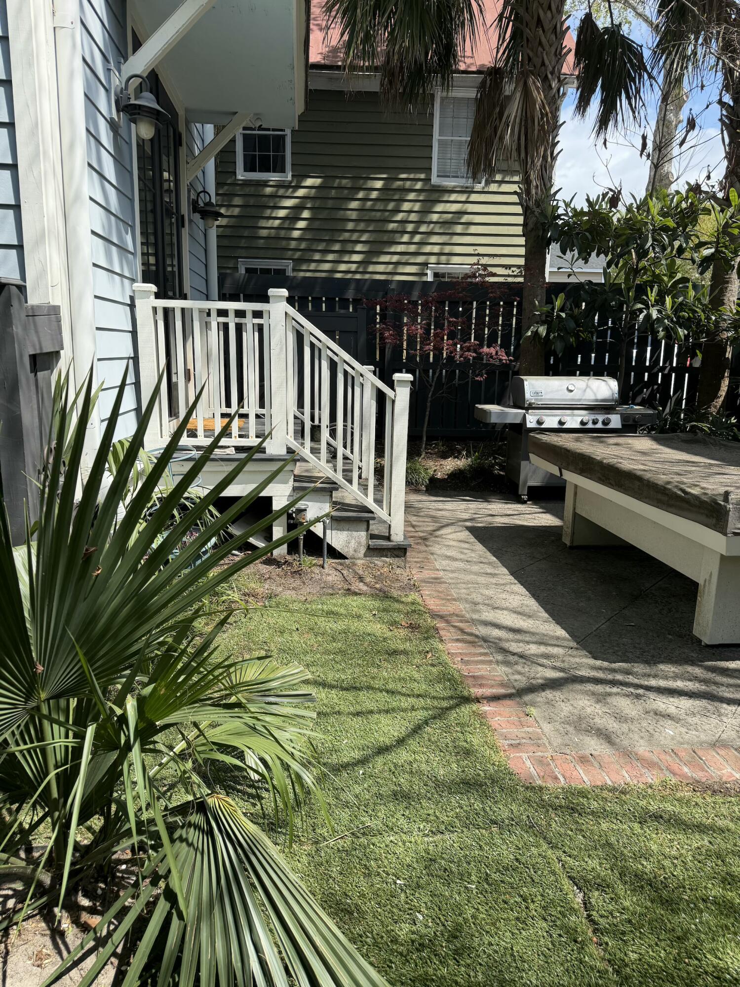71 Bogard Street Charleston, SC 29403 - Photo 7 of 46 IMG_0951