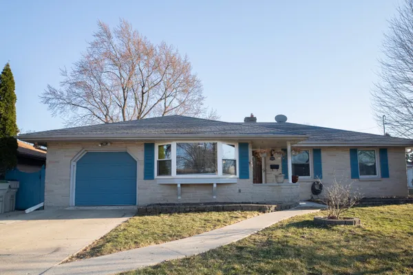 $350,000 | 3793 South Massachusetts Avenue, Milwaukee, WI 53220