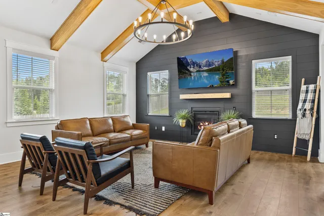 $659,900 | 218 Deerview Trail, Simpsonville, SC 29680