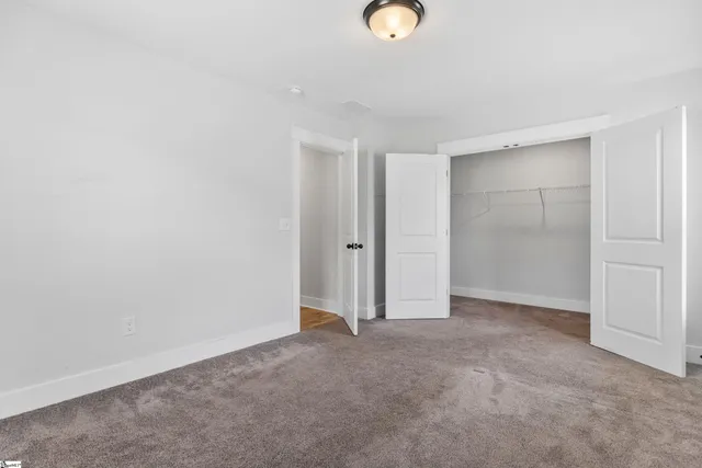 $659,900 | 218 Deerview Trail, Simpsonville, SC 29680