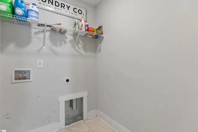 $659,900 | 218 Deerview Trail, Simpsonville, SC 29680