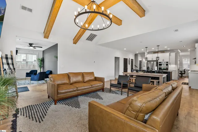 $659,900 | 218 Deerview Trail, Simpsonville, SC 29680