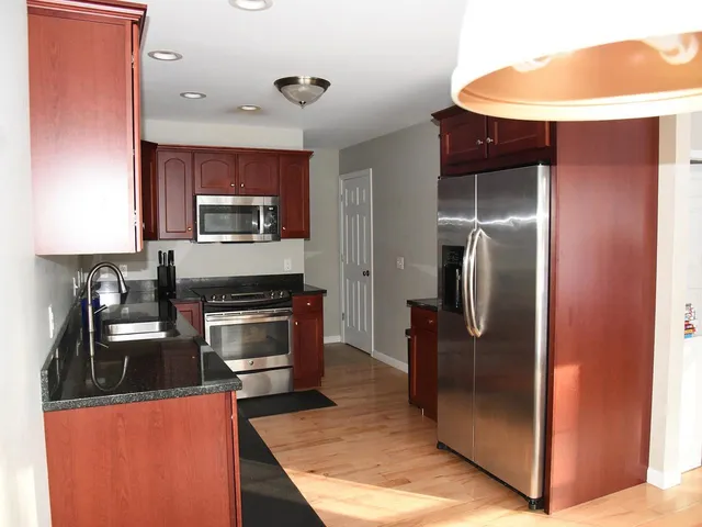 $493,000 | 209 Fox Run, Colchester, VT 05446