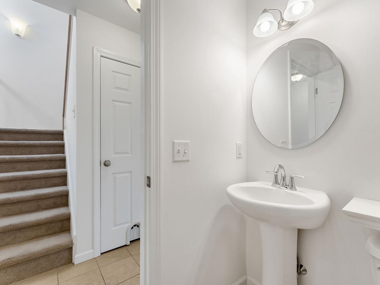 209 Fox Run Colchester, VT 05446 - Photo 23 of 55