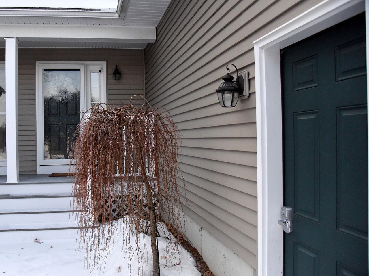 209 Fox Run Colchester, VT 05446 - Photo 3 of 46