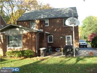 10 Lanfair Road Cheltenham, PA 19012 - Photo 2 of 12 Exterior Back