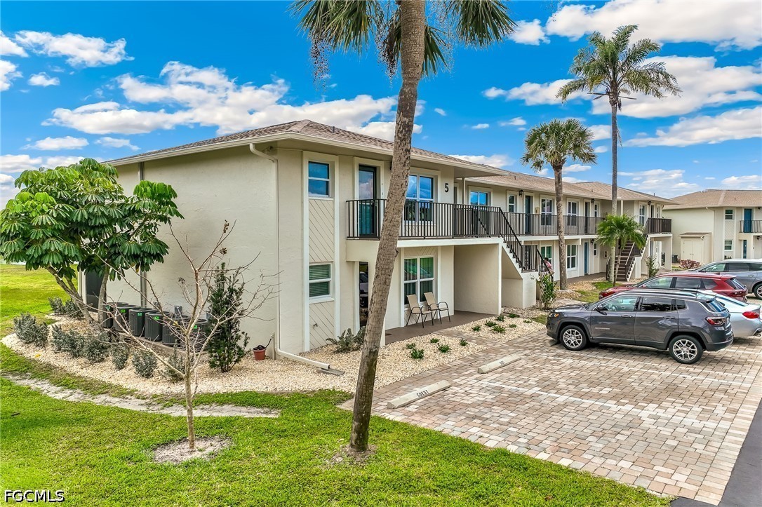 16007 Davis Road, Unit 511 Fort Myers, FL 33908 - Photo 16 of 23
