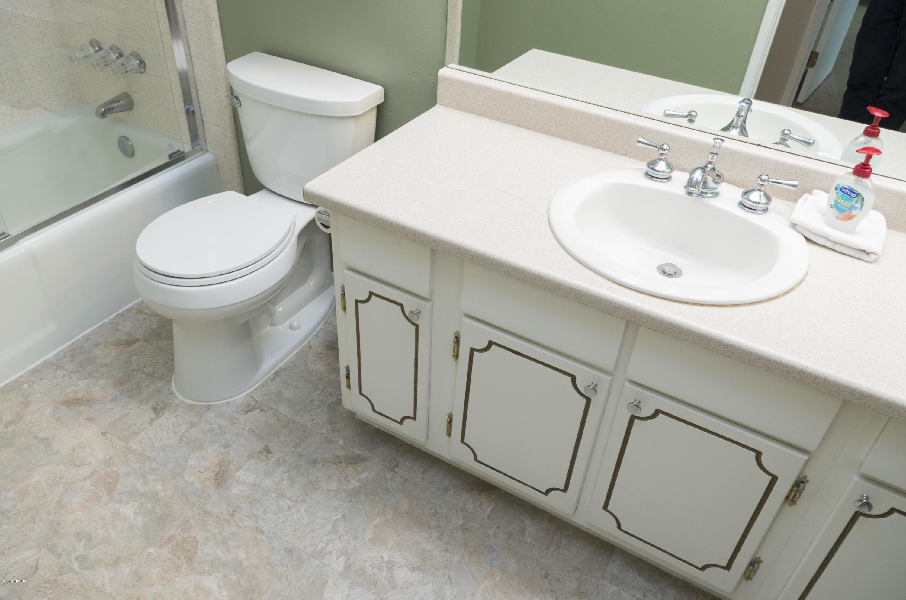 716 West Roller Coaster Road Tucson, AZ 85704 - Photo 18 of 49 Gallery Image 18