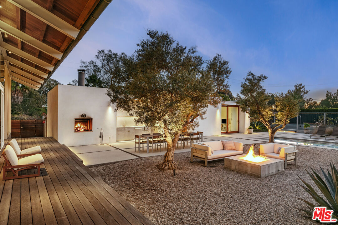 6728 Wildlife Road Malibu, CA 90265 - Photo 41 of 57 a view of a backyard with sitting area