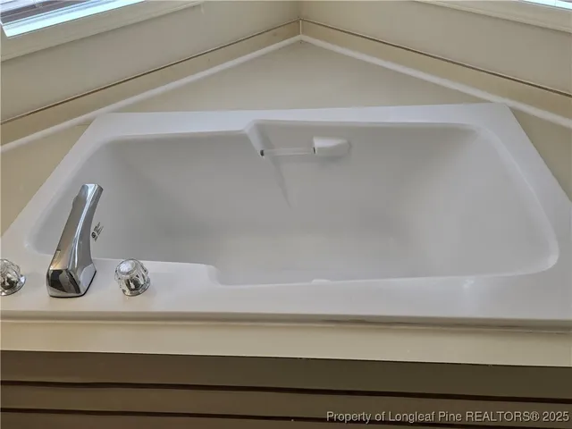 a close view of sink