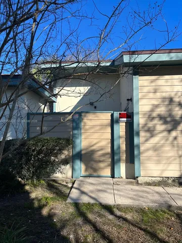 $239,900 | 101 North Courageous Court, Unit 101, Atlantic Beach, FL 32233