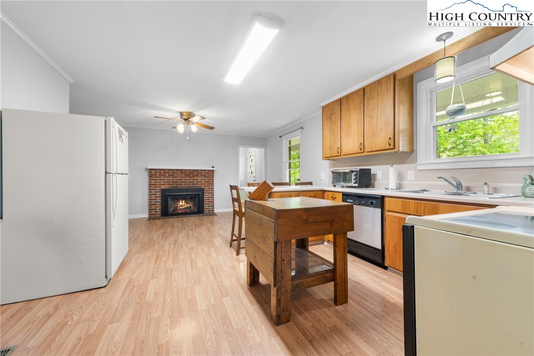 167 Perry Street Boone, NC 28607 - Photo 12 of 37 Gallery Image 12